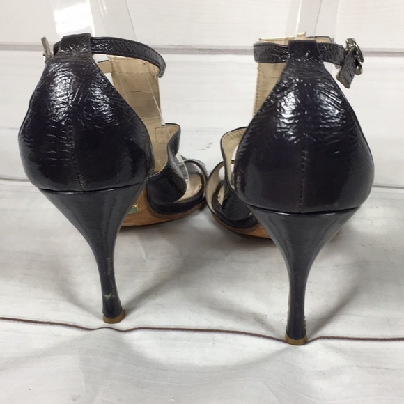 ❤️LAMB NAVY PATENT T STRAP SANDALS - Picture 2 of 7